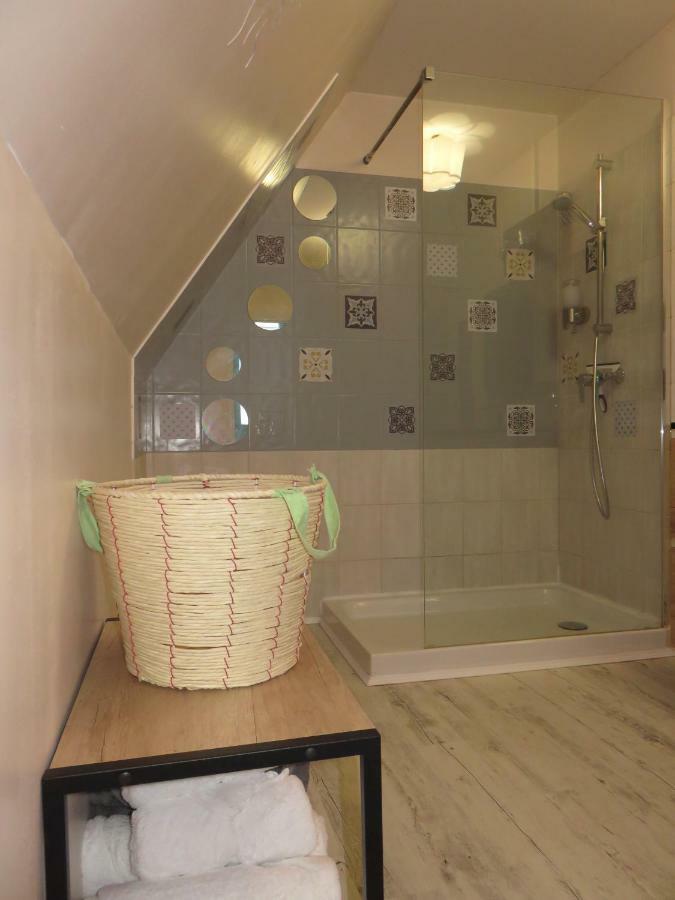 Grand Appartement Chaleureux Thouars Exterior photo